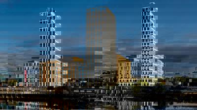 PLATFORM In Glasgow Scaled E1709128885648