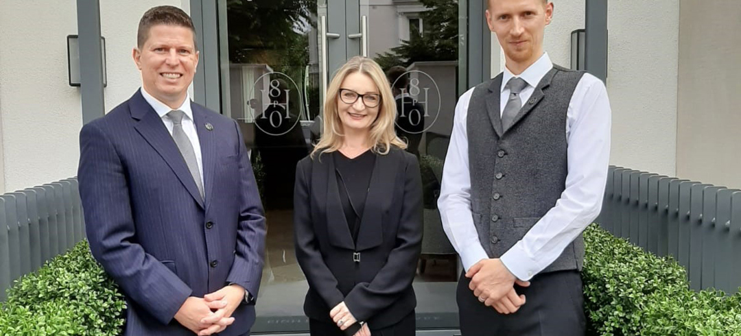 80 Holland Park 2 Annette Tait